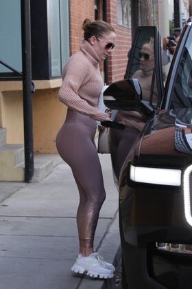 Jennifer Lopez Nude Leaks OnlyFans Photo 421