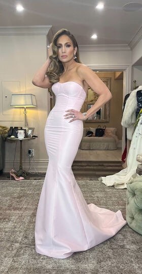 Jennifer Lopez Nude Leaks OnlyFans Photo 526