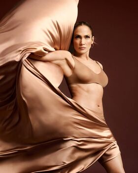 Jennifer Lopez Nude Leaks OnlyFans Photo 1000