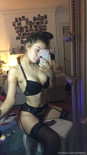 Jess Bell 유출된 누드 OnlyFans 사진 17