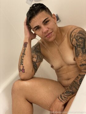 Jessica Andrade Nude Leaks OnlyFans Photo 2
