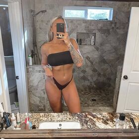 Jordan Elizabeth Nude Leaks OnlyFans Photo 17
