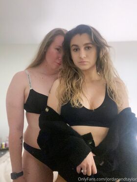 jordanandtaylor Nude Leaks OnlyFans Photo 1