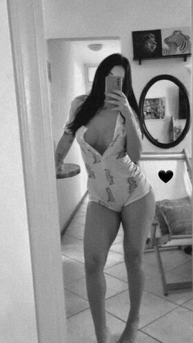 Juju Bellini Nude Leaks OnlyFans Photo 21
