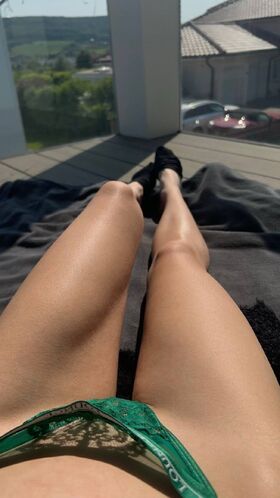 Julia Damro Nude Leaks OnlyFans Photo 3