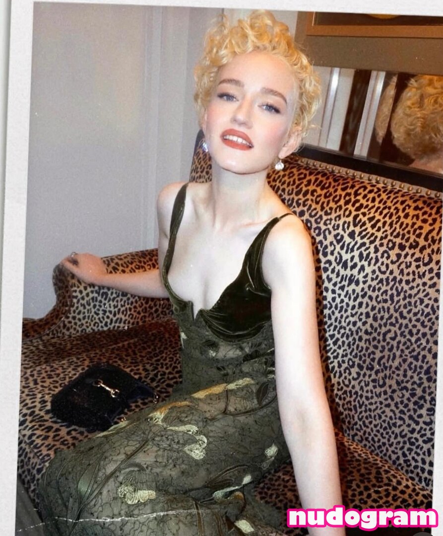 Julia Garner  juliagarnerofficial  ztyg_29 Nude Leaks OnlyFans Photo 99  - Nudogram v2.1