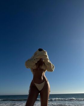 Julia Kelly Nude Leaks OnlyFans Photo 1
