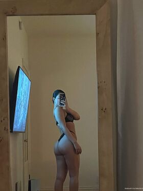 Julia Kelly Nude Leaks OnlyFans Photo 45