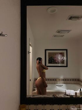Julia Kelly Nude Leaks OnlyFans Photo 340