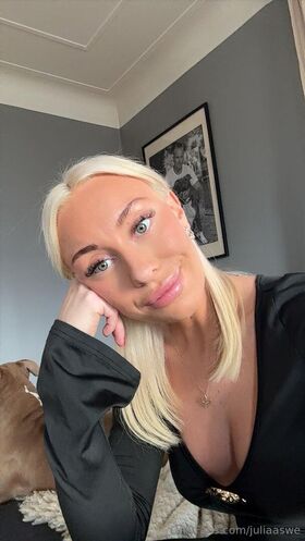 juliaaswe Foto trapelata OnlyFans nuda 16