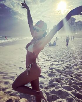 Juliana Paes Nude Leaks OnlyFans Photo 32