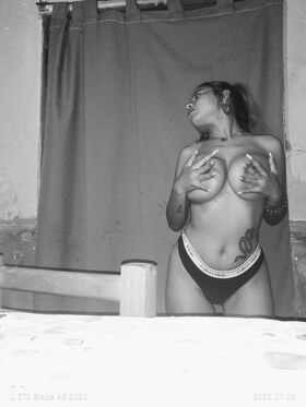 Juliana Veron Nude Leaks OnlyFans Photo 12