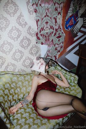 Julie Hielbert Nude Leaks OnlyFans Photo 27