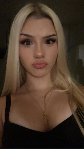 Junepersyn Nude Leaks OnlyFans Photo 5