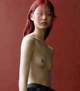 Jung Ho-yeon Nude Leaks OnlyFans Photo 18