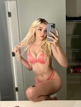 Justine Paradise Nude Leaks OnlyFans Photo 6