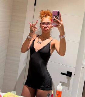 K3 Naken läcka OnlyFans foto 17