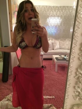 Kaley Cuoco Nude Leaks OnlyFans Photo 346