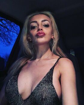 Kalina Balimezova Nude Leaks OnlyFans Photo 9
