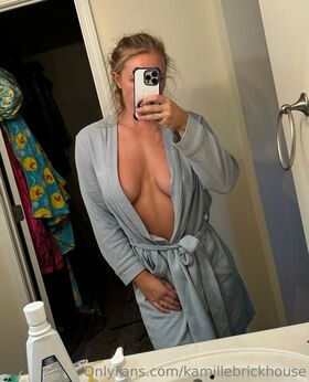 Kamille Brickhouse Nude Leaks OnlyFans Photo 17