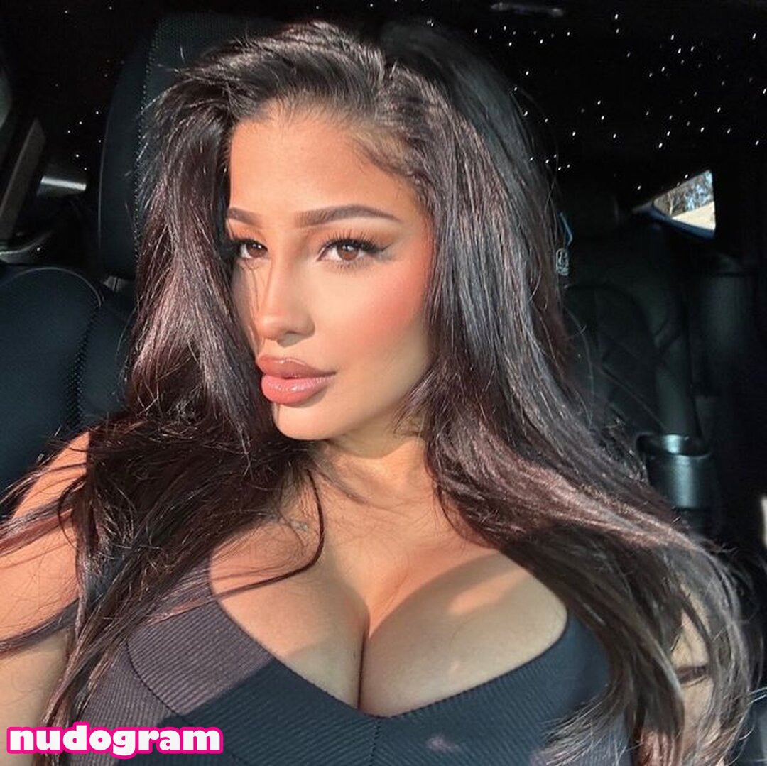 Karen Mendoza Nude Leaks OnlyFans Photo 1 - Nudogram v2.1