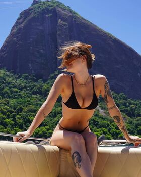 Karol Queiroz Nude Leaks OnlyFans Photo 31