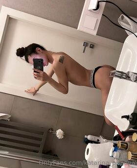 katarina_popova Nude Leaks OnlyFans Photo 21