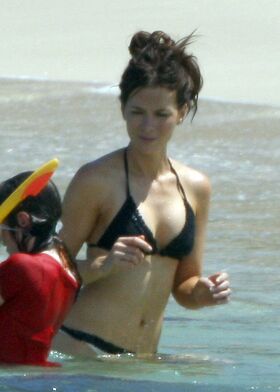 Kate Beckinsale Nude Leaks OnlyFans Photo 525