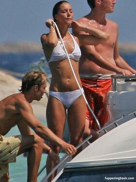 Kate Middleton Nude Leaks OnlyFans Photo 12