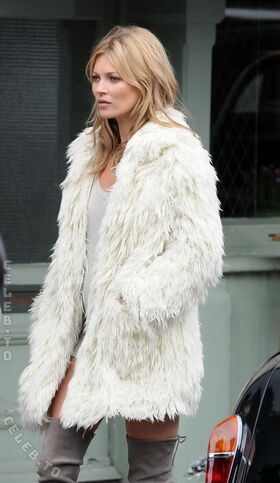 Kate Moss नग्न लीक OnlyFans फोटो 361