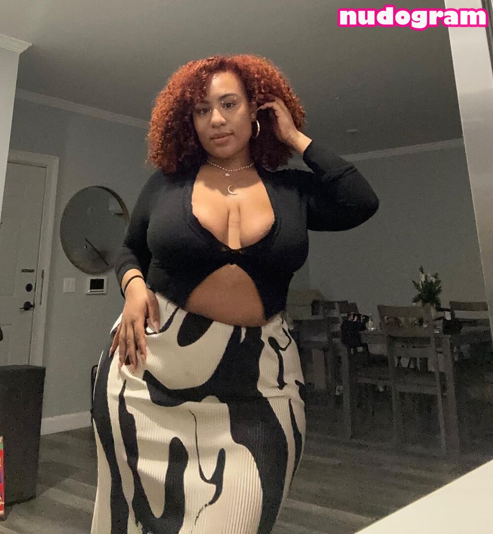 KathrynnMarie  Katmari23  mynameskathrynn Гола изтичане OnlyFans снимка  3 - Nudogram v2.1