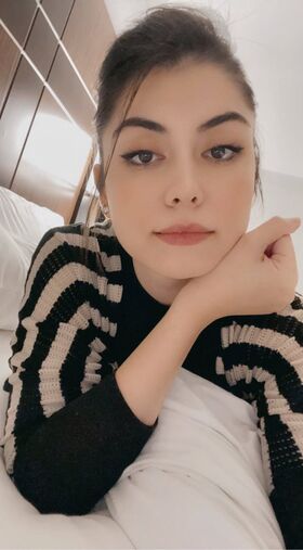 Katsaurus Meztelen szivárgott OnlyFans fotó 10