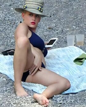Katy Perry Nude Leaks OnlyFans Photo 72