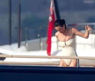 Katy Perry Гола изтичане OnlyFans снимка 1432