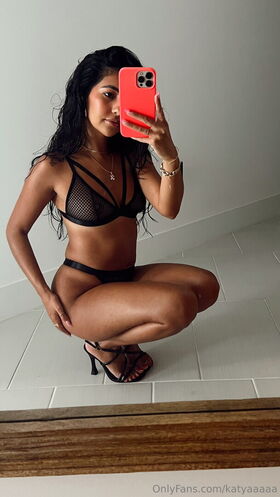 Katyaaaaa Nøgne lækkede OnlyFans foto 24
