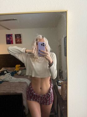 Katycarnegie Nude Leaks OnlyFans Photo 25