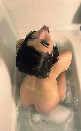 Keanu C Thompson Nude Leaks OnlyFans Photo 1