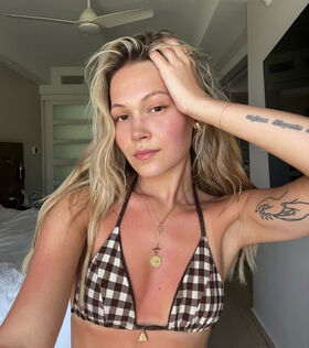 Kelli Berglund Nude Leaks OnlyFans Photo 34