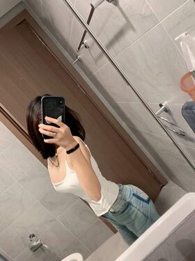Khanh Linh Nude Leaks OnlyFans Photo 49
