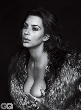 Kim Kardashian Nude Leaks OnlyFans Photo 33