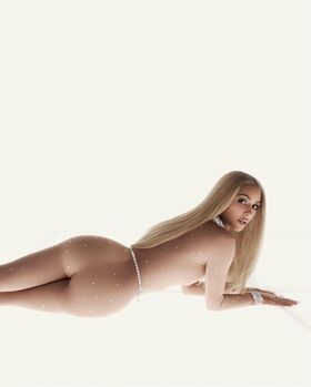 Kim Kardashian Nude Leaks OnlyFans Photo 256