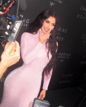 Kim Kardashian Nude Leaks OnlyFans Photo 489
