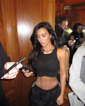 Kim Kardashian Nude Leaks OnlyFans Photo 647
