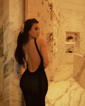 Kim Kardashian Nude Leaks OnlyFans Photo 770