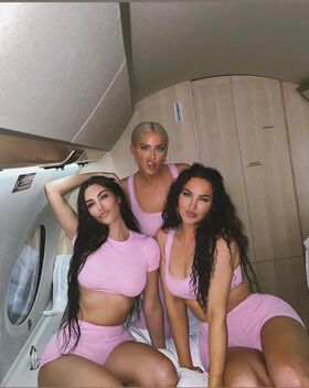 Kim Kardashian Nude Leaks OnlyFans Photo 804