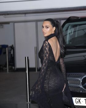 Kim Kardashian Nude Leaks OnlyFans Photo 837