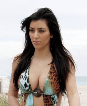 Kim Kardashian Nude Leaks OnlyFans Photo 869