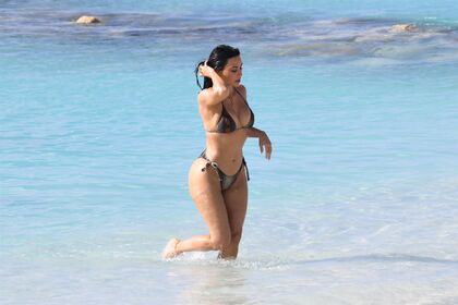 Kim Kardashian Nude Leaks OnlyFans Photo 953