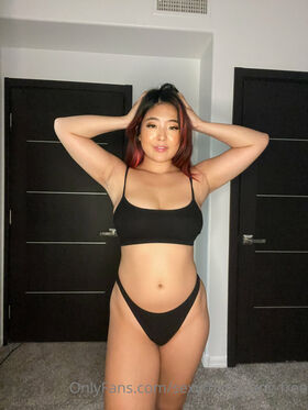Kimberly Yang Nude Leaks OnlyFans Photo 40
