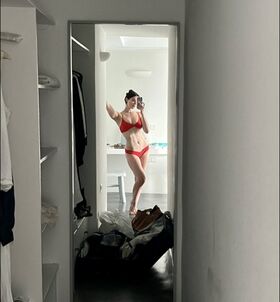 Kira Kosarin Nude Leaks OnlyFans Photo 45